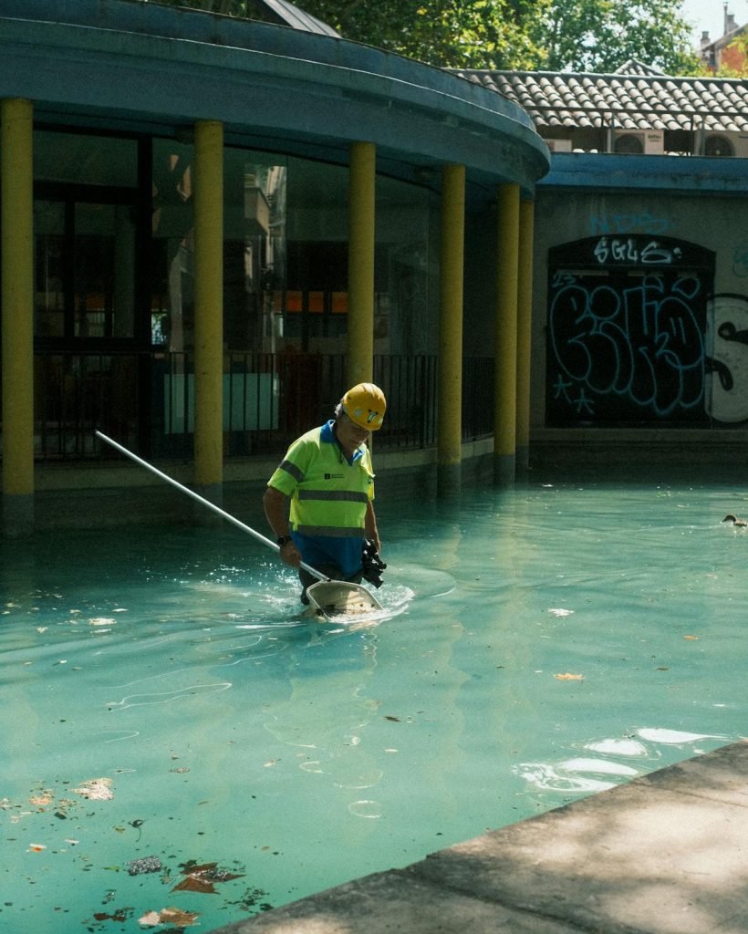 pexels-blackphant-21327976